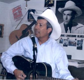 Photo of songwriter Greg Laumbach